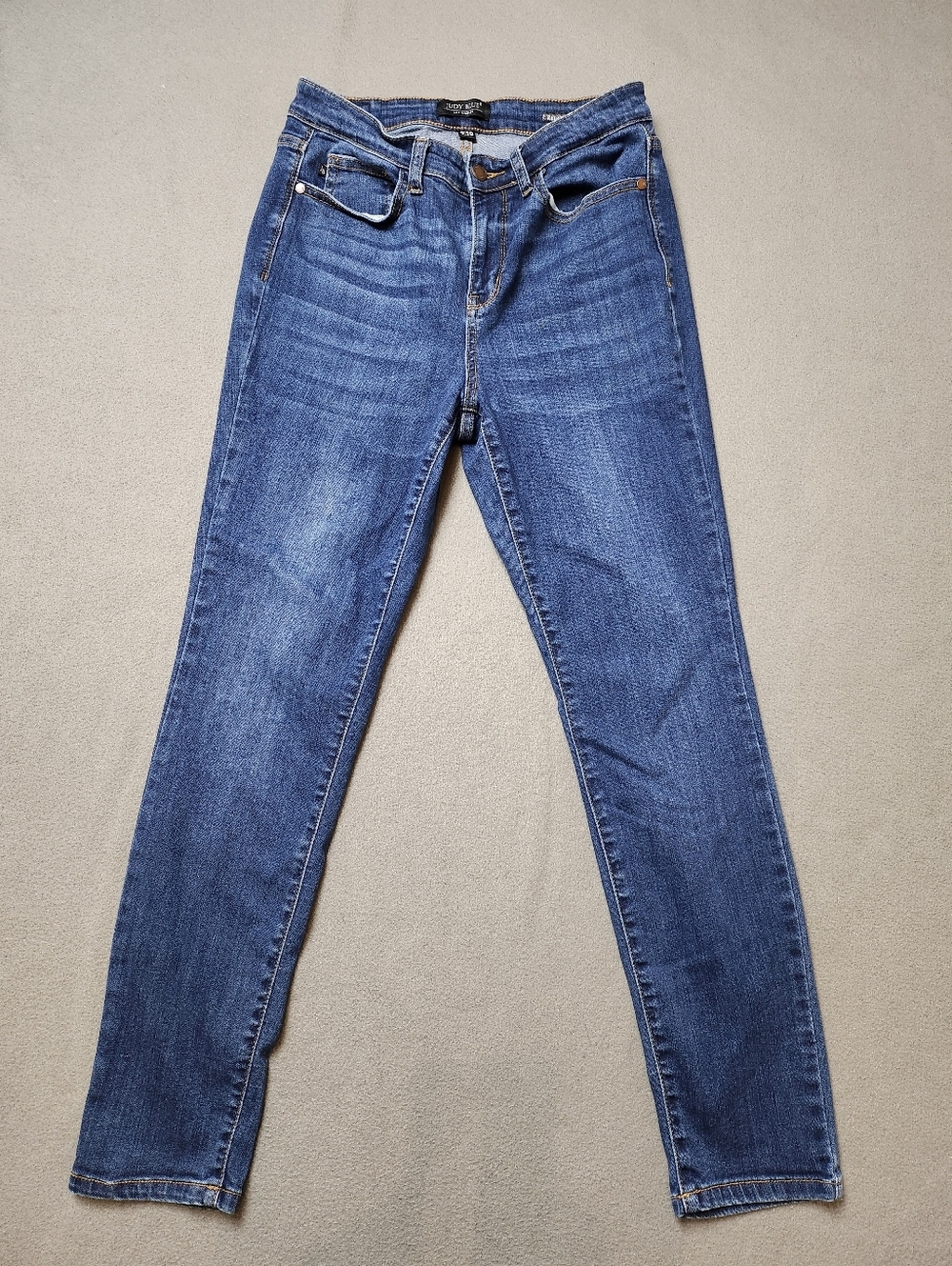 Judy Blue Relaxed Fit Jeans Size 7 / 28